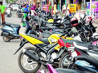 Vehicles parked outside homes, PGs become easy theft target