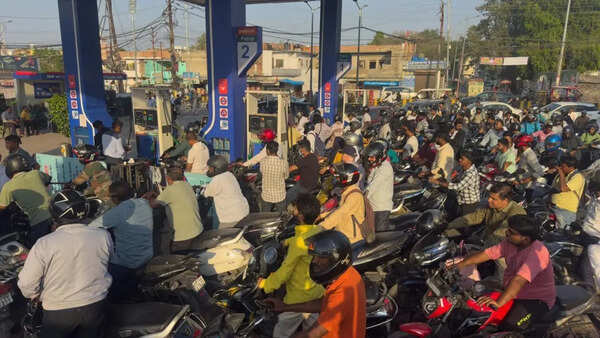 'Elections over, vasooli shuru': Opposition hits out at PM Modi over fuel hike with 'mahangayi man' jab