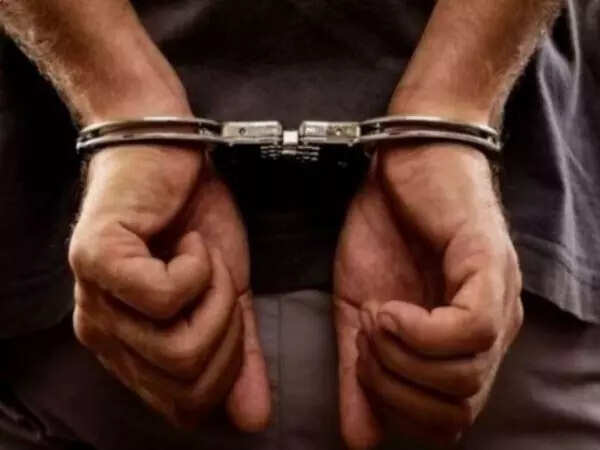 Jewellery shop loot case: 5 criminals held after encounter with police in Begusarai