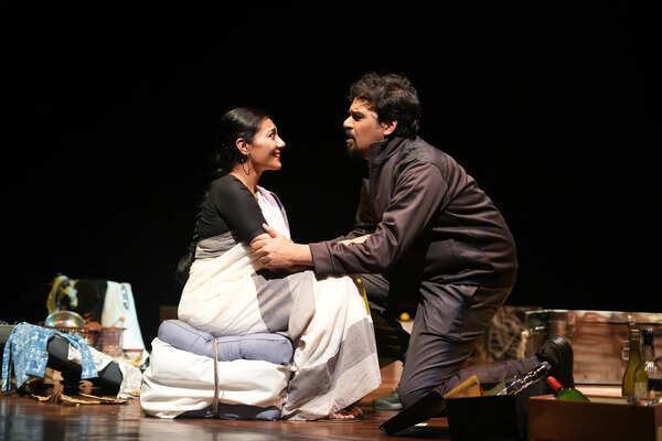 Theatre Review: Silvatein: The Wrinkles In Time - A couple’s search for answers through fractured memories