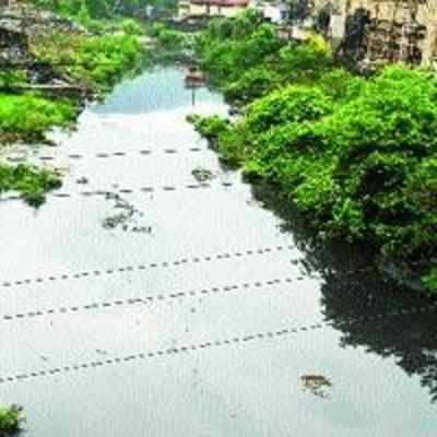 Authorities to clear shanties built on nullahs, drains in city