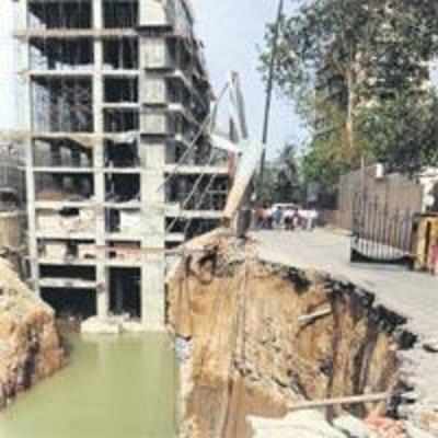 Juhu society panics as part of property caves in