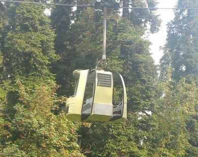 Gondola accident: Panel members visit Gulmarg