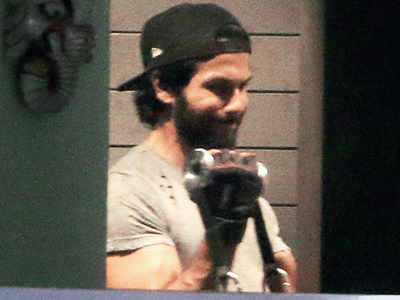 BMC seals Bandra gym that allowed Shahid Kapoor personal time