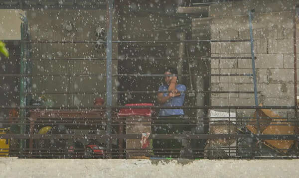 Gusty winds, showers and cloud cover bring relief from heat in Gurgaon, more in store