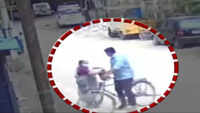 Tamil Nadu: Cycle-borne assailant tries to snatch chain from 65-year-old woman 