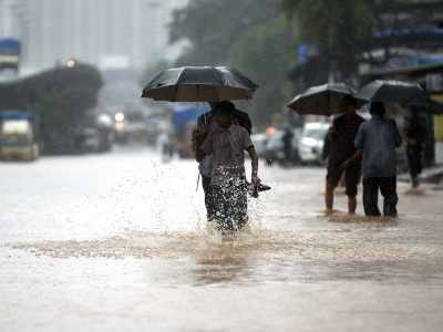 Mumbai rains: Maharashtra to form multi-agency committee to tackle rain emergencies