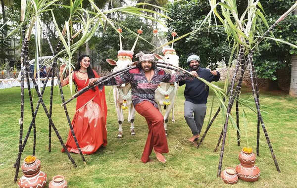 Sankranti is a time to honour our traditions: Reeshma Nanaiah, Dhruva Sarja and Prem