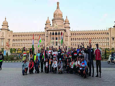 Republic Day walk bridges Bengaluru’s history and footpath needs