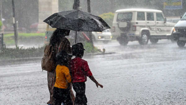 Yellow alert for seven districts on Monday