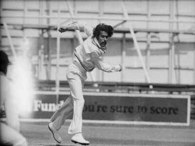 Former Indian spinner BS Chandrasekhar hospitalised in Bengaluru