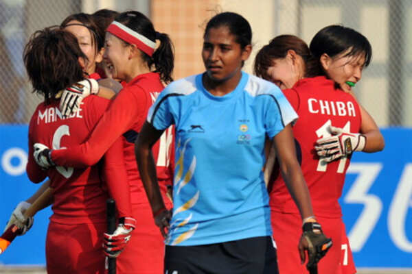 Hockey skipper Ritu Rani 'dropped', leaves Olympic camp