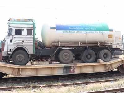 COVID-19: 'Oxygen Express' train with three tankers reaches Kalamboli