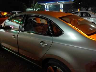 Mumbai couple spend night in a parking lot after being waylaid on Palghar Highway