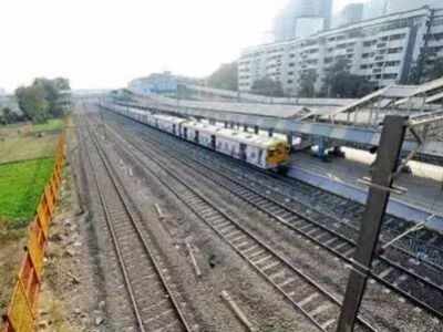 Mumbai: 600 people caught with fake ID cards since July on Central Railway