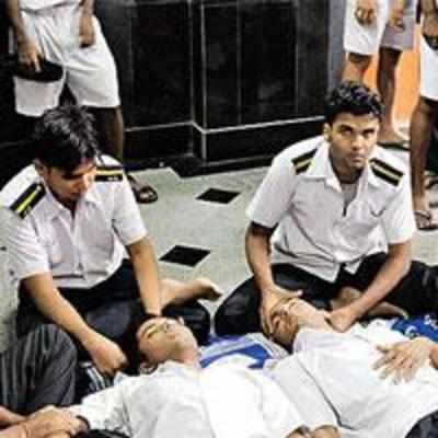 Three MERI students faint during strike
