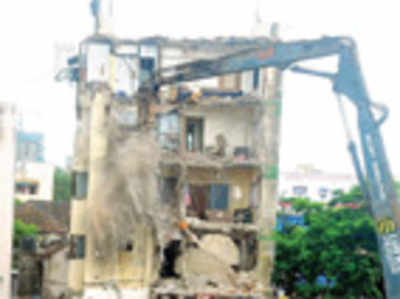 BMC suspends 3 engineers, HC cuts relief to builders