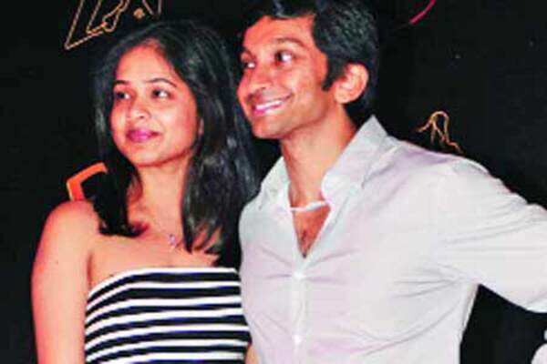 Pavarna gets camera conscious