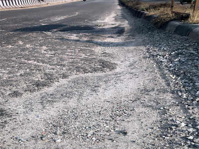 Nayandahalli flyover needs to have a date with asphalt