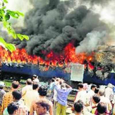 13 dead in stampede at Mughalsarai