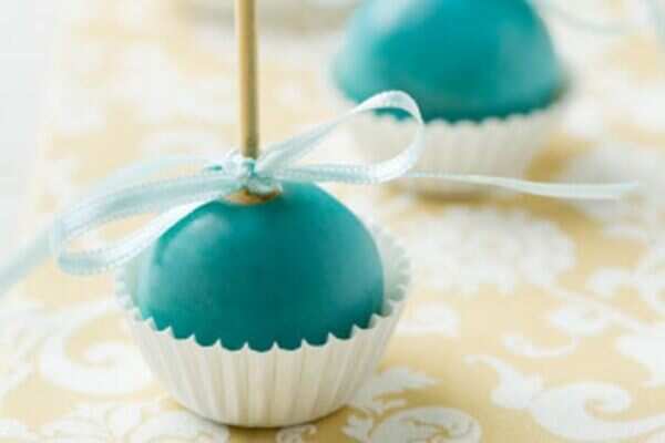 Recipe: Homemade Cake Pops