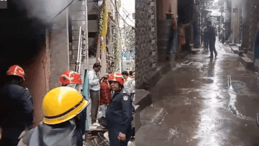 Alcoholic man sets house on fire in Delhi's Jahangirpuri; cylinder blast injures firefighter