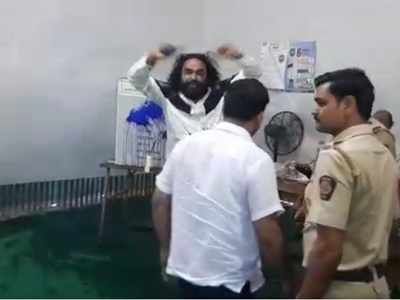 'EVMs Murdabad': BSP leader's video of throwing ink on voting machine in Thane goes viral