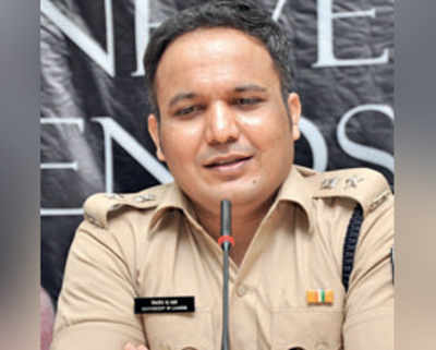 Twitter trolls target Bihar’s Singham, IPS officer Shivdeep Lande seeks legal help