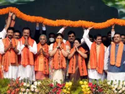 TMC leaders take a dig at BJP over incorrect rendition of National anthem at Bengal rally