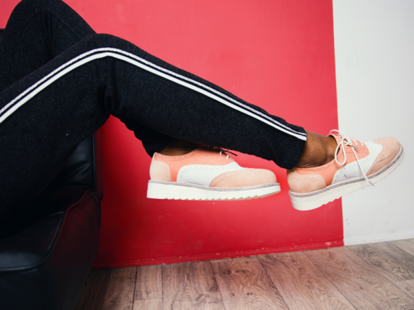What’s trending? Tape button side pants!