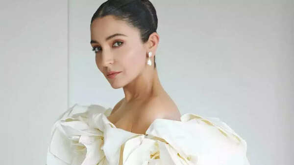 ETimes Decoded: Amidst pregnancy rumours, revisiting Anushka Sharma's poignant portrayal of Alizeh in Karan Johar's sordid heartbreak tale, Ae Dil Hai Mushkil