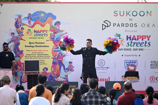 Yoga moves to zumba grooves in this open-air bash