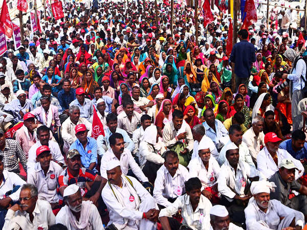 10,000 farmers in Mumbai, will head to South Bombay today