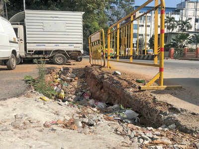 Jayanagar residents are wary of falling into pits