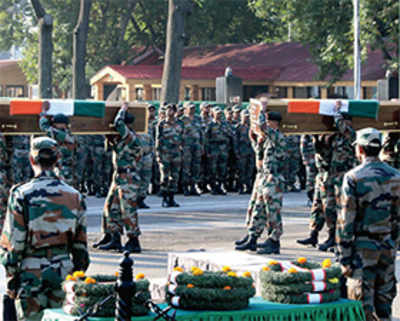 Army ready to blast Pak; Centre holds the trigger
