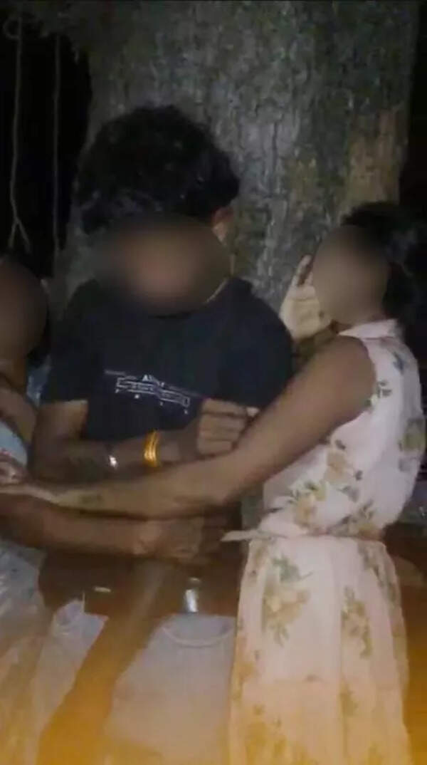 Couple elopement: 3 of family paraded, tied to tree and beaten