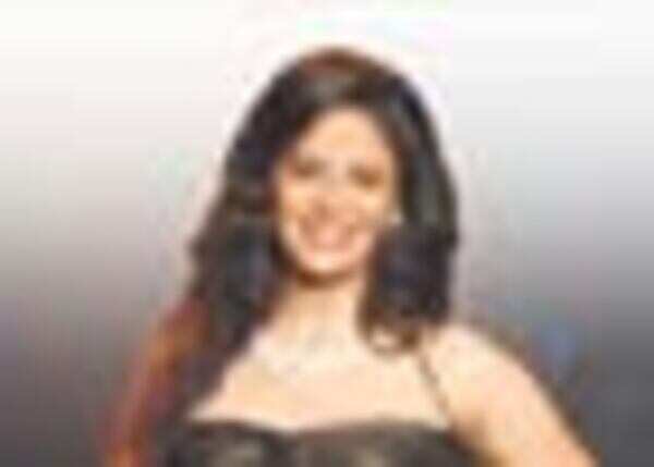 Mona Singh and Karan split !