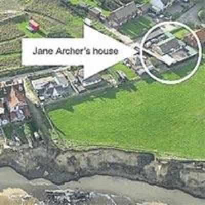 Norfolk clifftop home worth Rs 68 lakh is valued at just Rs 85!