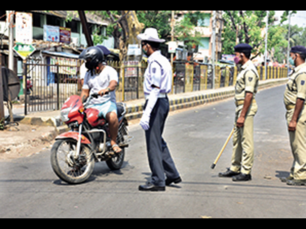 Weekend shutdown affects life in dists close to Chhattisgarh