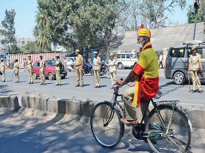 ‘Jobs-for-locals bandh’ falls flat