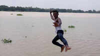Bihar: Youth jumps into floodwater for TikTok video, drowns 