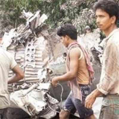 Three dead, 25 injured after MIG-27 crashes in West Bengal