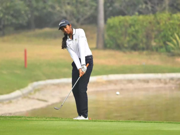 India’s amateur star Avani Prashanth shoots 68 to lie second in Australia