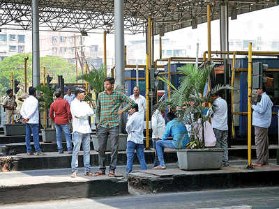 Sion-Panvel toll plaza contractor defaults on three-month dues