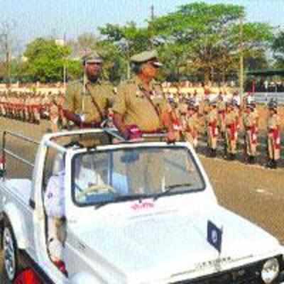 Farewell march for state's top cop in Thane