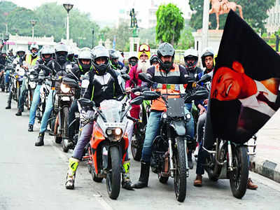 Paying tribute on two wheels: Road safety rally