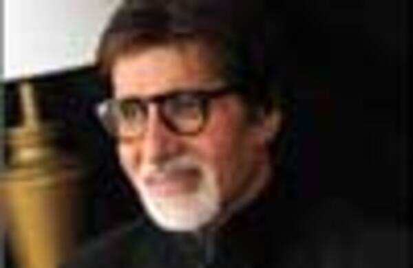 Amitabh watches 'Bbuddah Hoga Terra Baap' with Chiranjeevi
