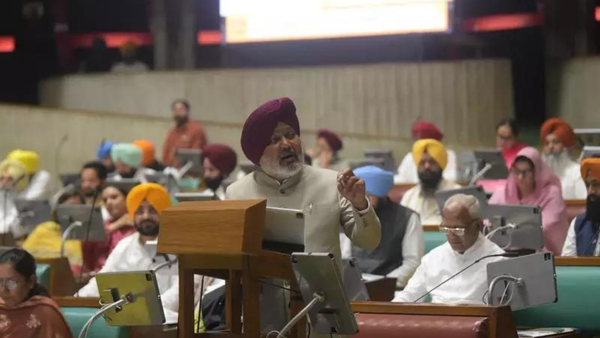 Ahead of 2027 assembly polls, Punjab rolls out Rs 1k monthly stipend for women; Rs 1.5k for SC beneficiaries
