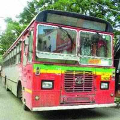 Non-functional indicators in TMT buses leave commuters in the lurch