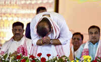 CM kneels, satradhikars bless him to reclaim heritage